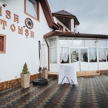 Casa Tomsa Bed & Breakfast Rozavlea Екстериор снимка