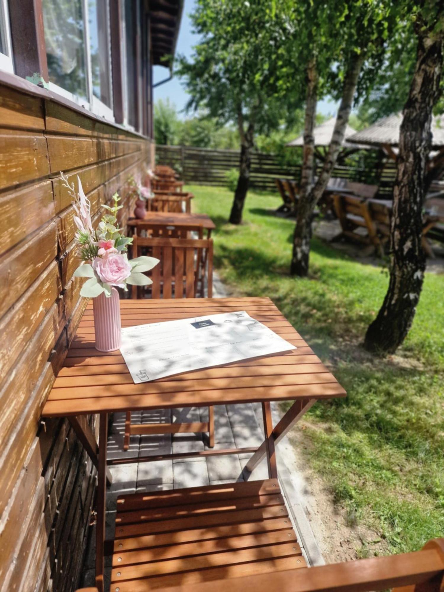 Casa Tomsa Bed & Breakfast Rozavlea Екстериор снимка
